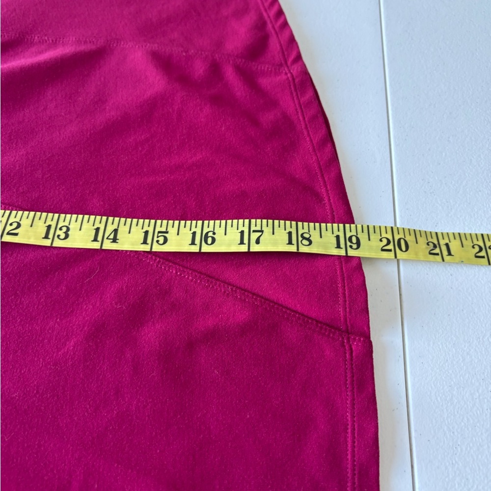 Toad & Co Size M Fuchsia Pink Skirt‎ Elastic Waist Casual Travel Athleisure - Picture 9 of 9
